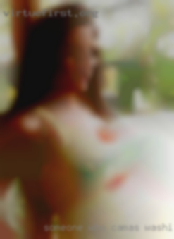 Someone in Camas, Washington who loves to receive oral.