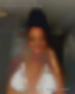 We are not newbies nude woman to the lifestyle.